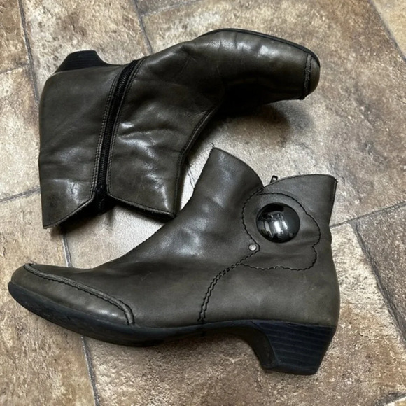 Rieker Ankle Leather Boot  size 40 - Picture 7 of 8